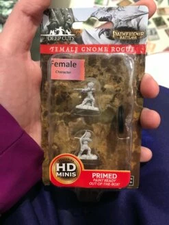 Various Miniature - Female Gnome Rogue