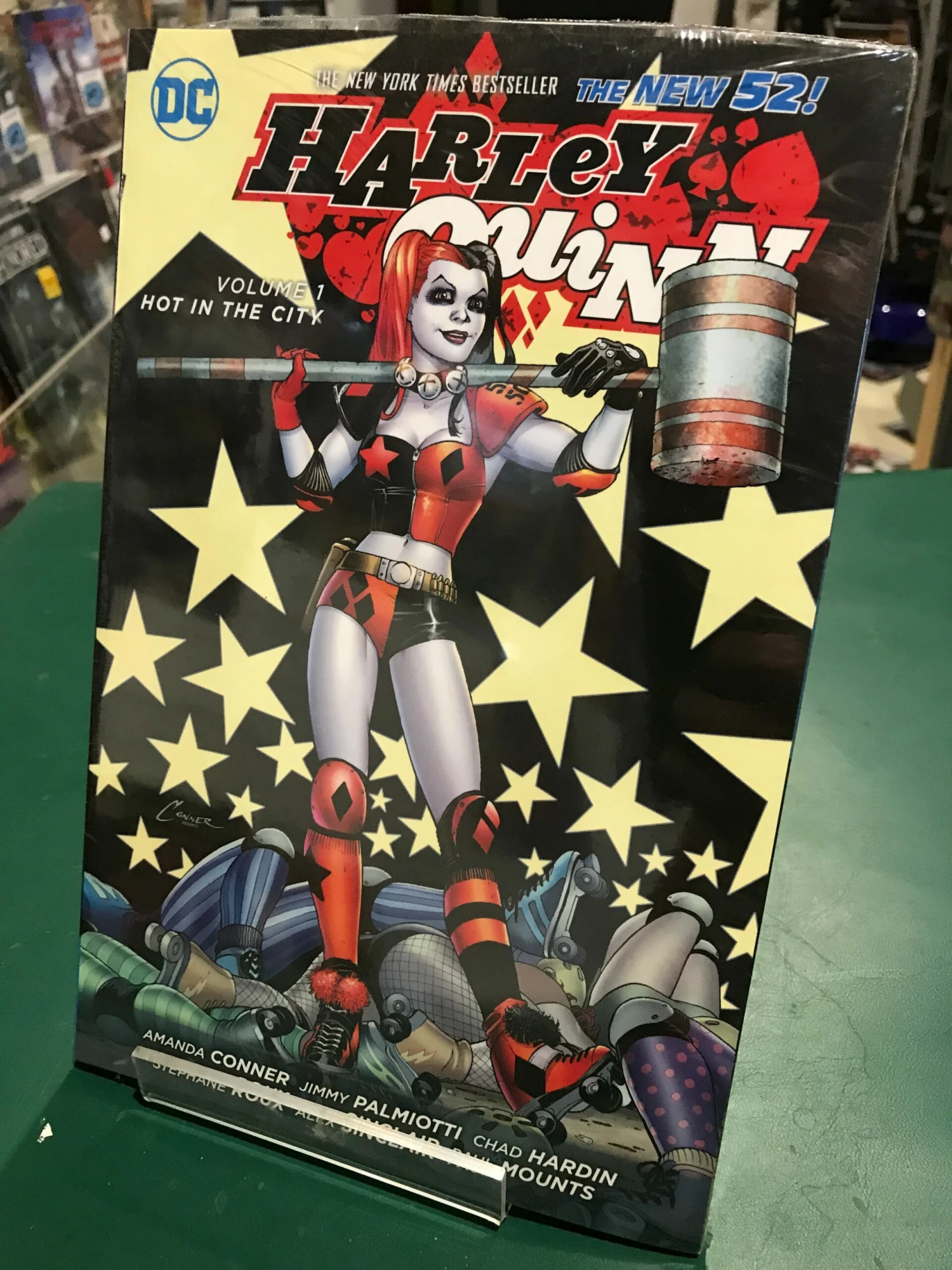 DC- Harley Quinn #1 - Hot In The City 3 DC- Harley Quinn #1 - Hot In The City