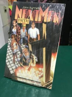 Dark Horse- John Byrne's Next Men #4