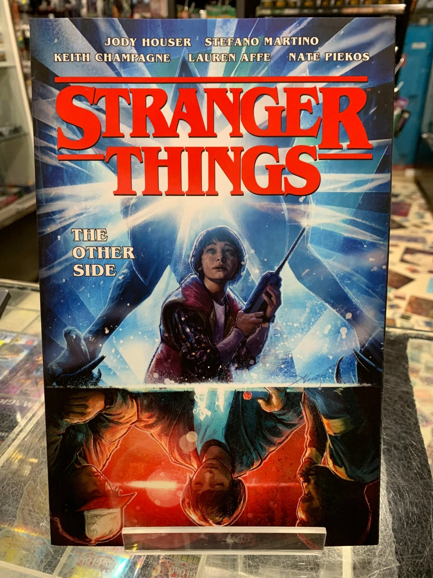 Dark Horse- Stranger Things #1 - The Other Side 3 Dark Horse- Stranger Things #1 - The Other Side