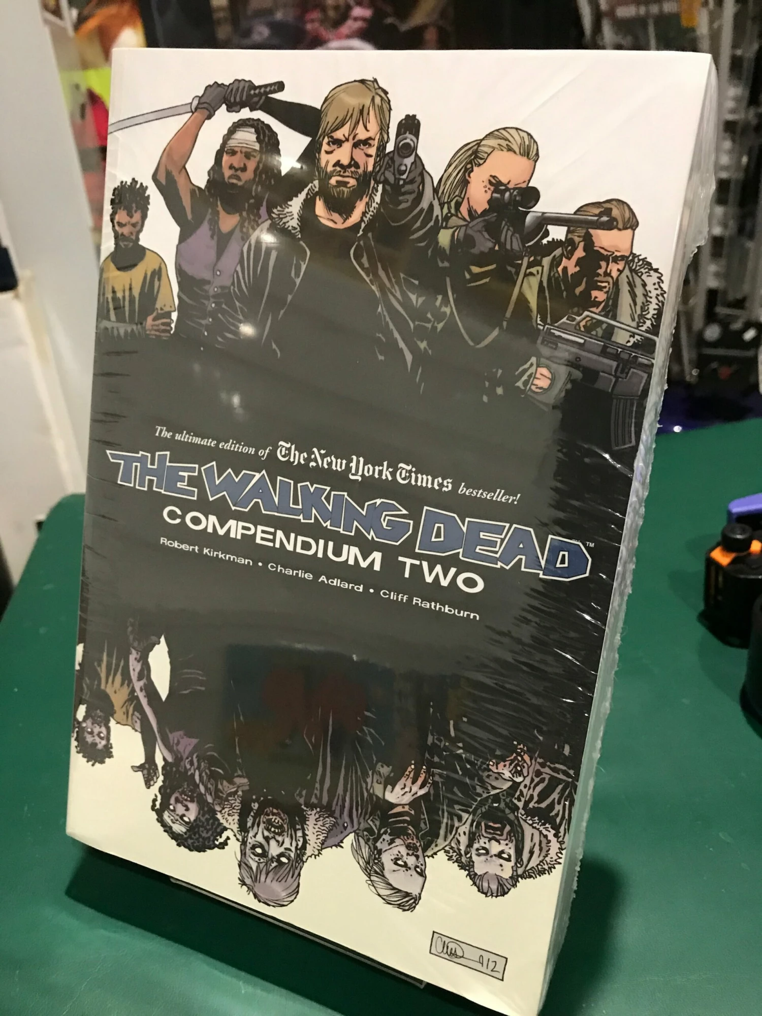 Image- The Walking Dead Compendium #2 3 Image- The Walking Dead Compendium #2