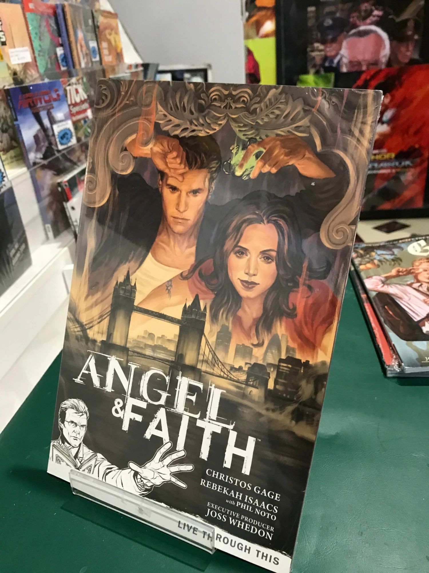 Dark Horse- Angel And Faith #1 - Live Through This 3 Dark Horse- Angel And Faith #1 - Live Through This